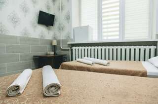 Мини-отель Камин Ижевск Номер стандарт с 2 односпальными кроватями-5