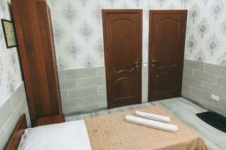 Мини-отель Камин Ижевск Номер стандарт с 2 односпальными кроватями-8