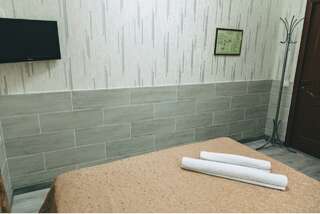 Мини-отель Камин Ижевск Номер делюкс с 1 двуспальной кроватью-24